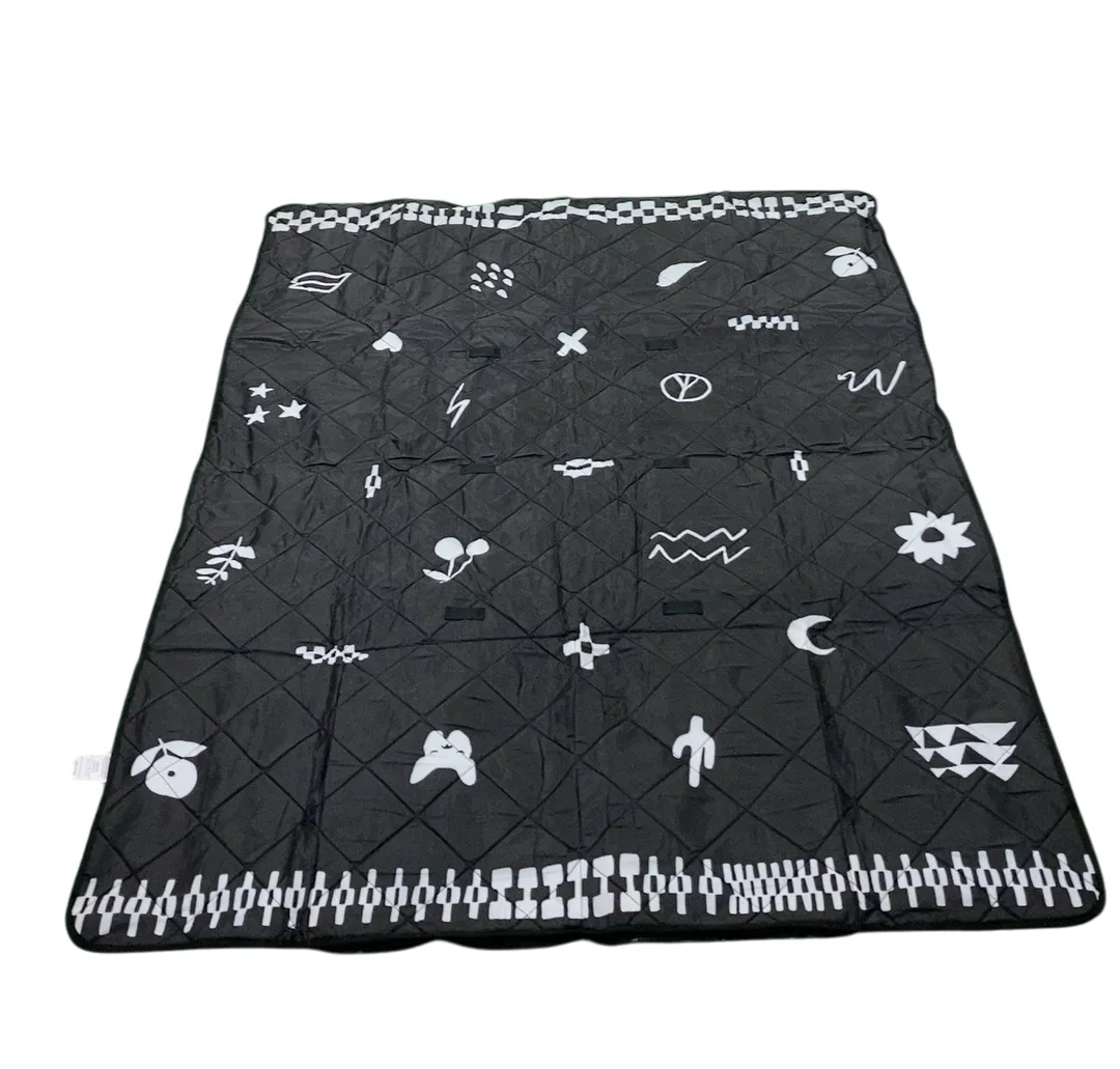 Colugo Park Playmat, Black