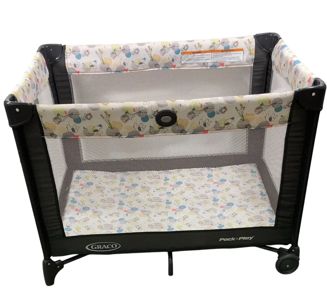 Graco Pack ‘n Play Portable Playard, Carnival