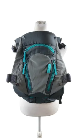 Infantino Carry On Multi Pocket Carrier, Grey