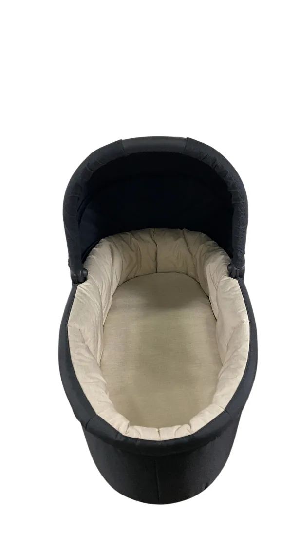 Mamas & Papas Sola2 Bassinet, Black