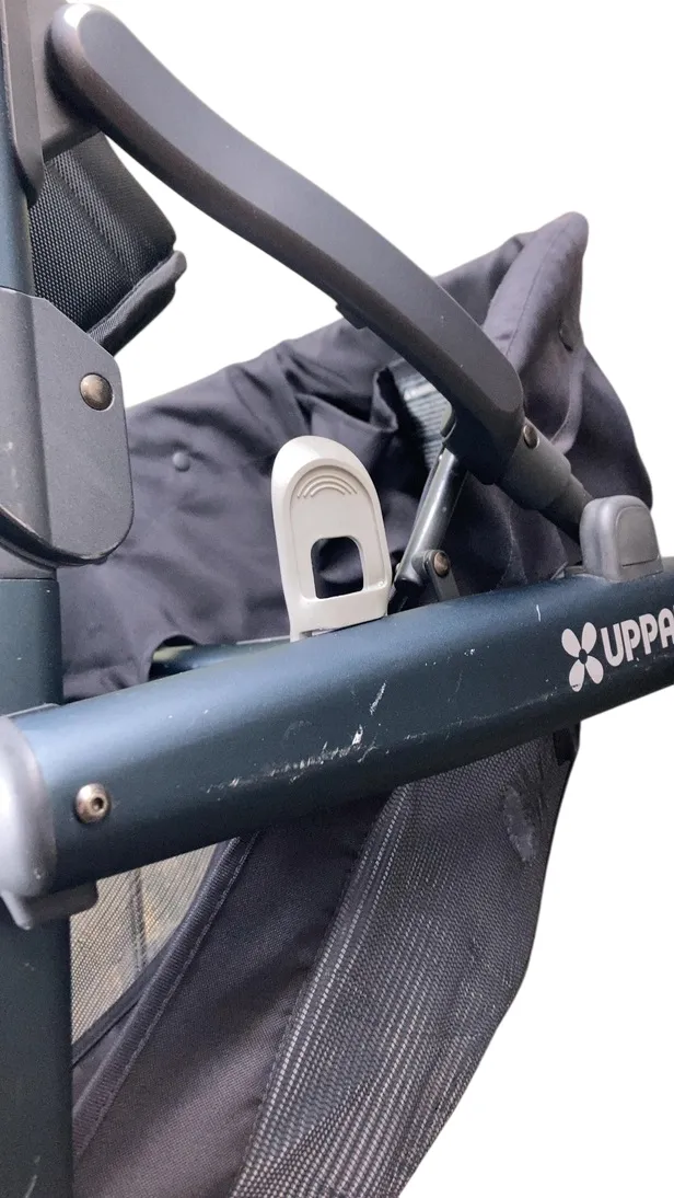 UPPAbaby VISTA Stroller, 2017, Jake (Black)